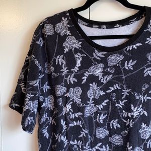100% cotton LuLaRoe Classic Tee B&W floral